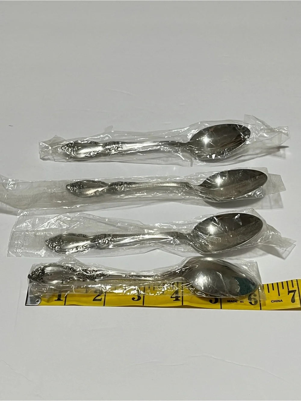 Oneida Community Brahms Stainless Flatware 14 Pieces Assortment